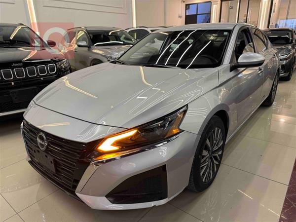 Nissan for sale in Iraq